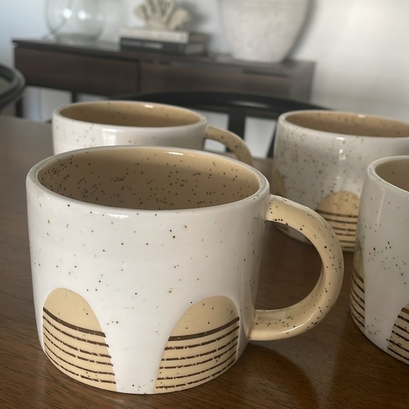 Set of 4 Anthropologie Ceramic Coffee Cups - Picture 2 of 7
